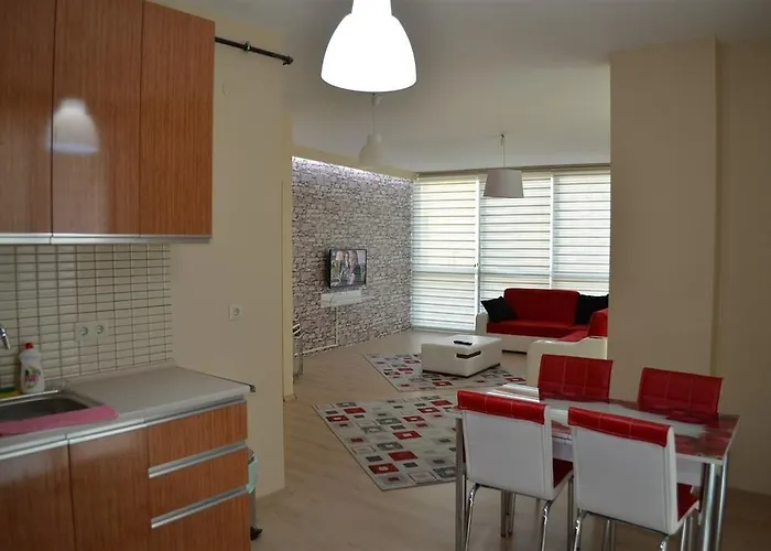 Hill * اسطنبول