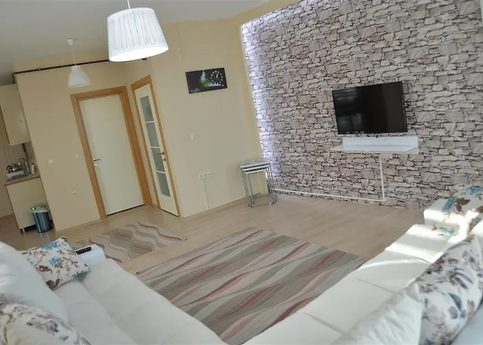 Hill 公寓式酒店 *